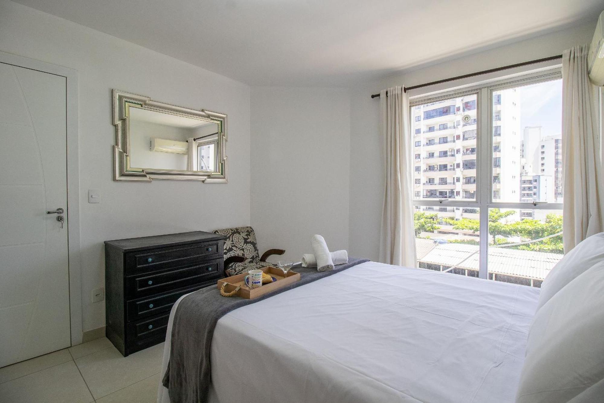 Prg31 - 4 Dr, Prox Ao Shopping Atlantico, Garagem 公寓 *