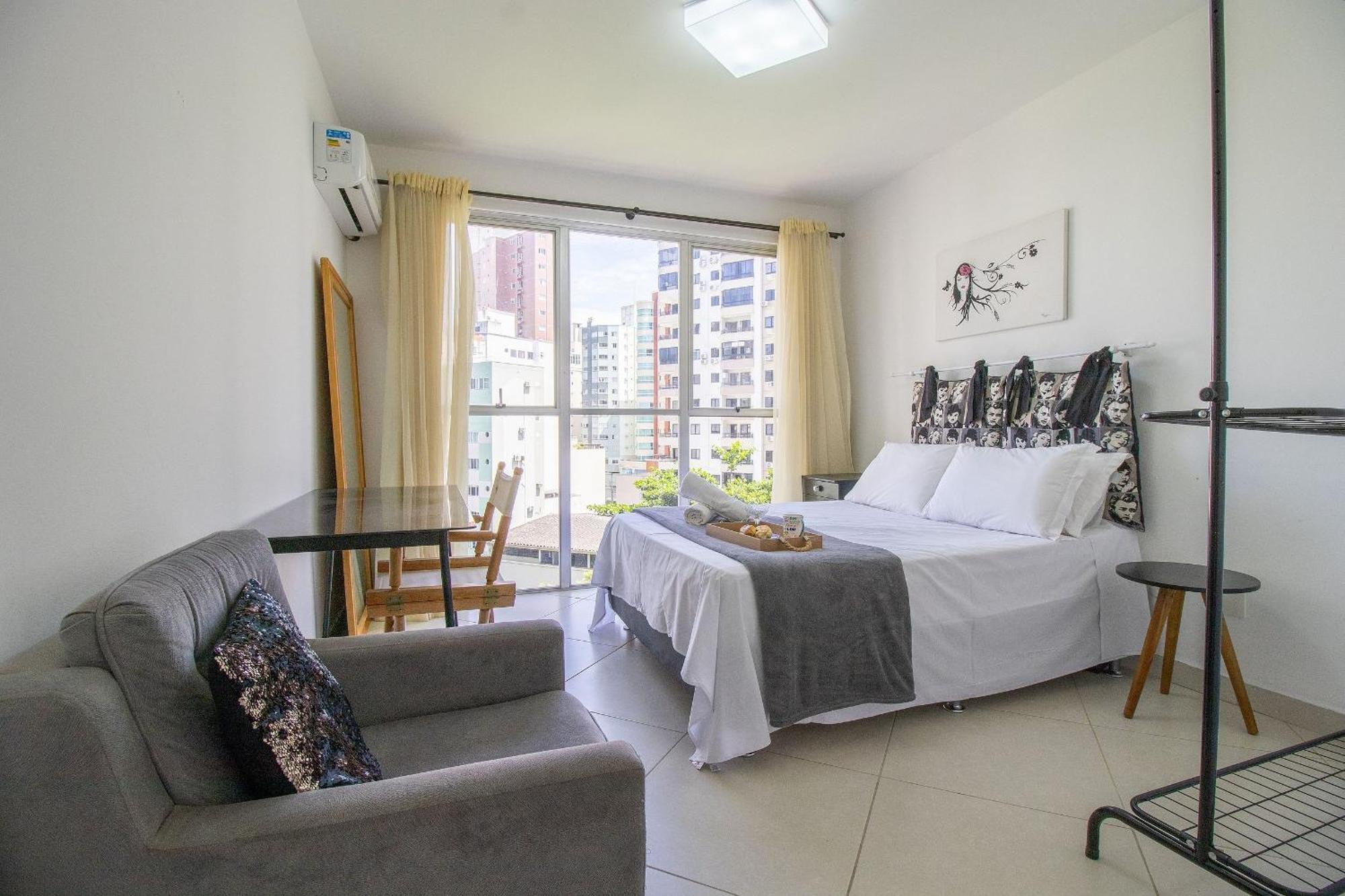 Prg31 - 4 Dr, Prox Ao Shopping Atlantico, Garagem 公寓 *
